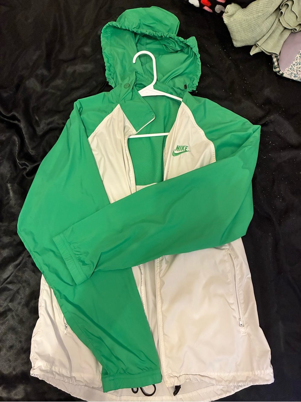 Nike VINTAGE wind breaker